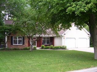 729 Western Ave, Sheboygan Falls, WI 53085