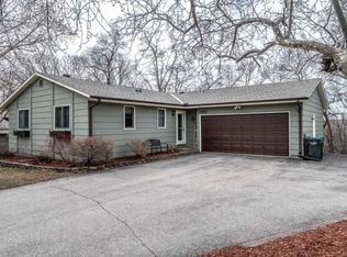 18883 Jordan Trl, Lakeville, MN 55044