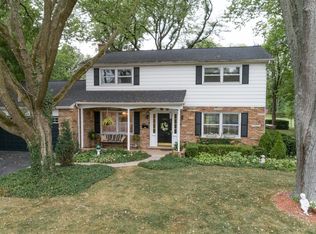 5616 Fairmount Ave, Downers Grove, IL 60516