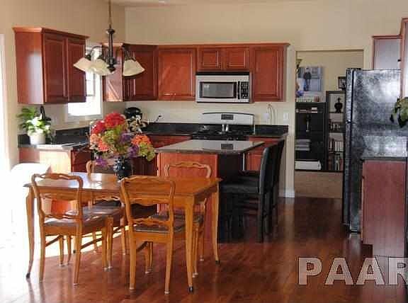 2nd image of 406 Somerset Dr