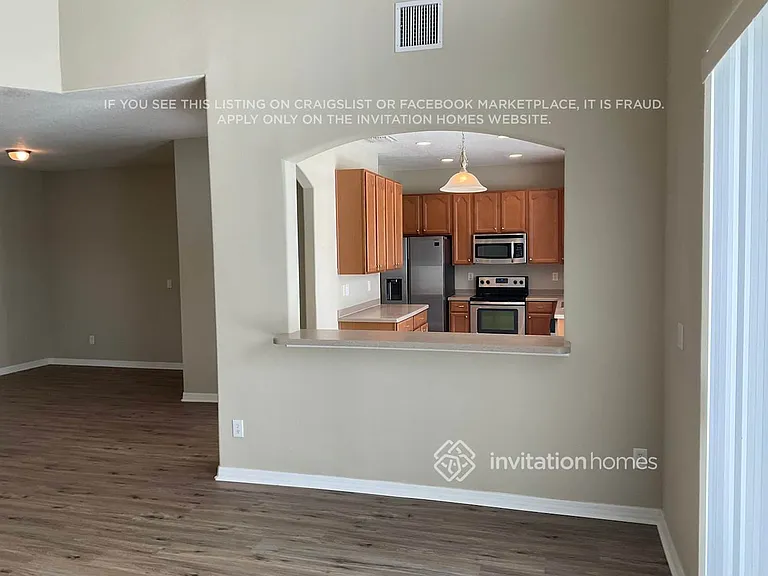 16345 Dinsdale Dr — Photo 6
