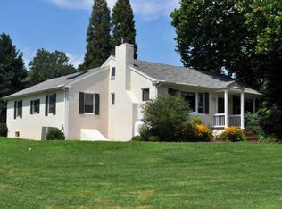 137 Forge Rd, Glen Mills, PA 19342