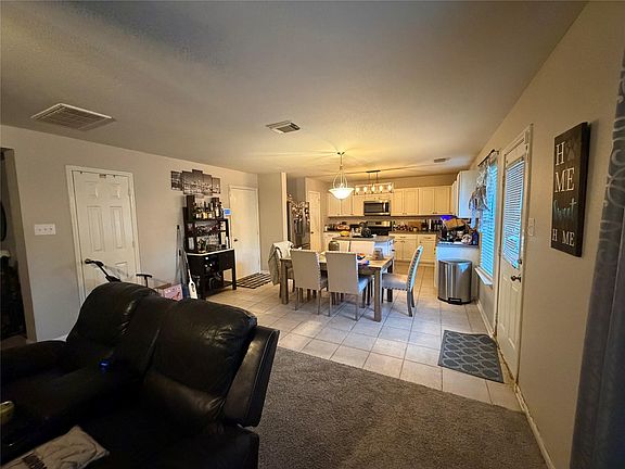 5th image of 21006 Cottage Stream Ct