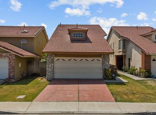 620 W Almond St, Compton, CA 90220