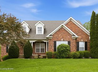 5416 Valley Park Dr, Louisville, KY 40299