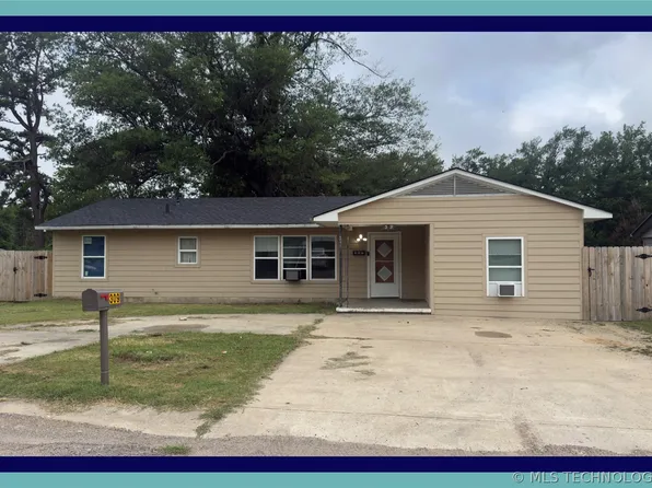 309 Grimes Ave, Holdenville, OK 74848