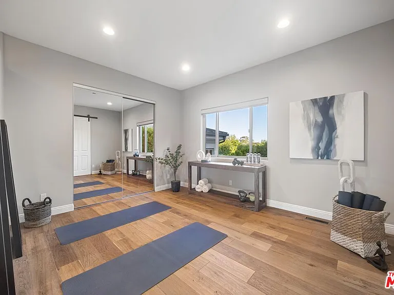 28935 W Beach Ln — Photo 6