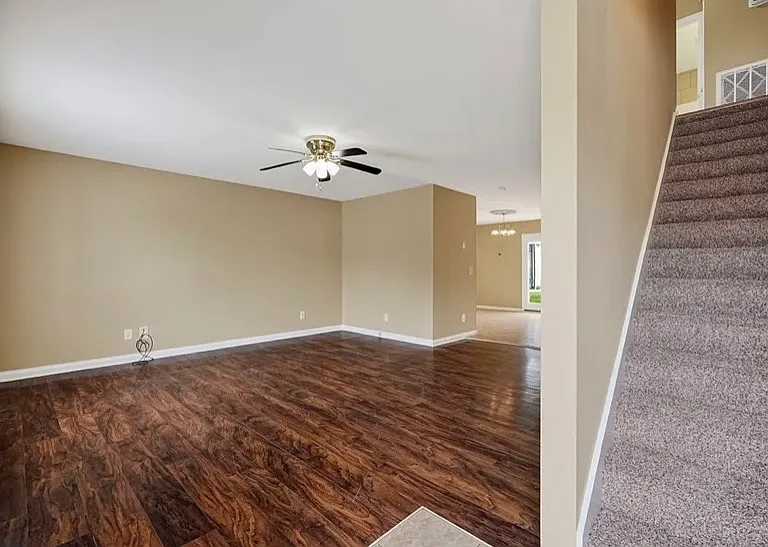 42 Eastgate Cir #A — Photo 4