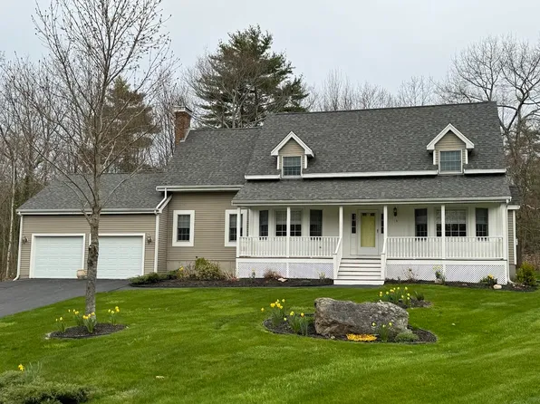 16 Chickadee Drive, York, ME 03909
