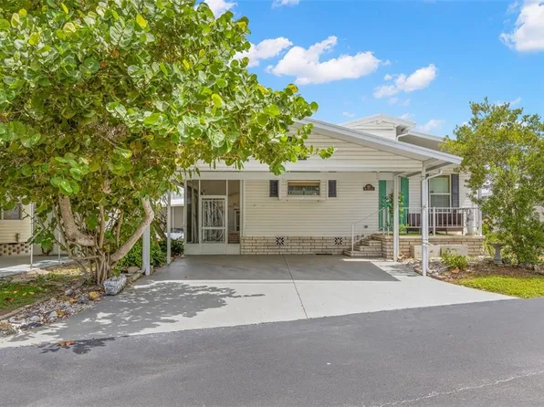 357 MOUNT SAXON AVENUE NE #323, ST PETERSBURG, FL 33702
