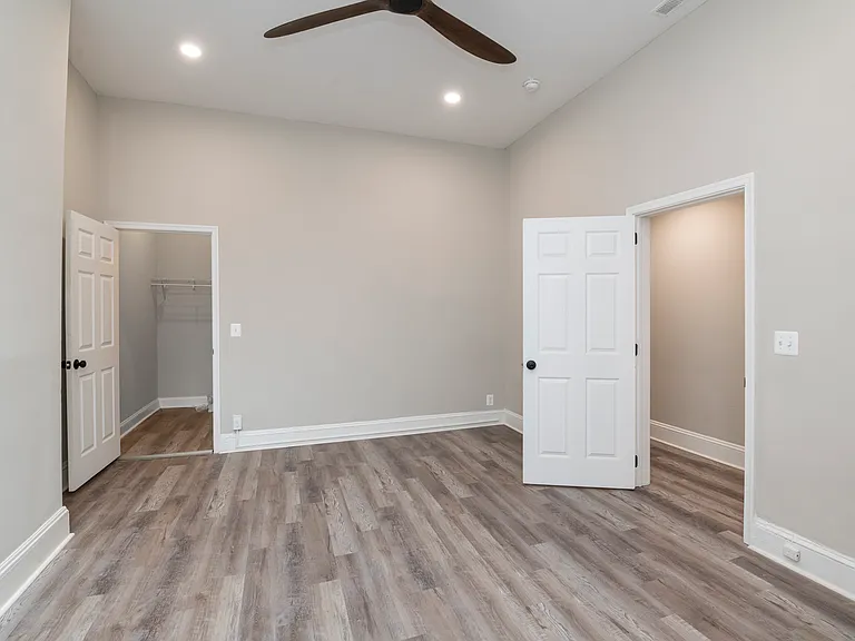 1709 N Calvert St #2 — Photo 6