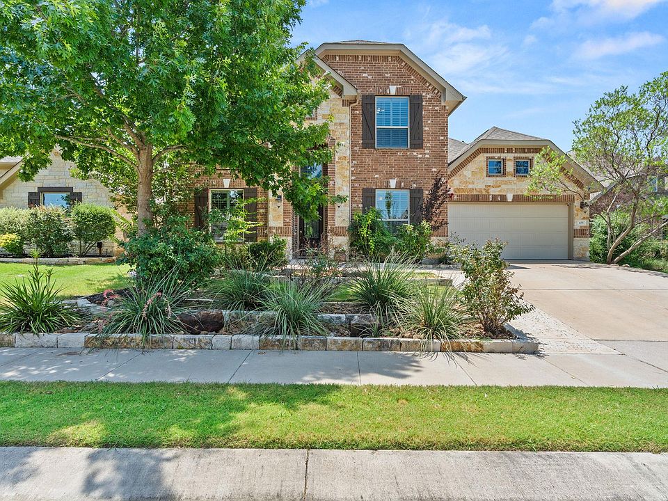 1st image of 405 Perico Pl