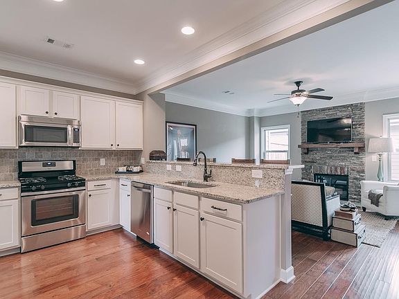 5th image of 235 Mansfield Dr Lot 144