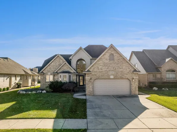 16366 Ausable Blvd, Macomb, MI 48042