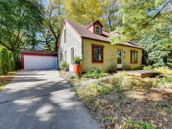 572 Gately Terr, Madison, WI 53711