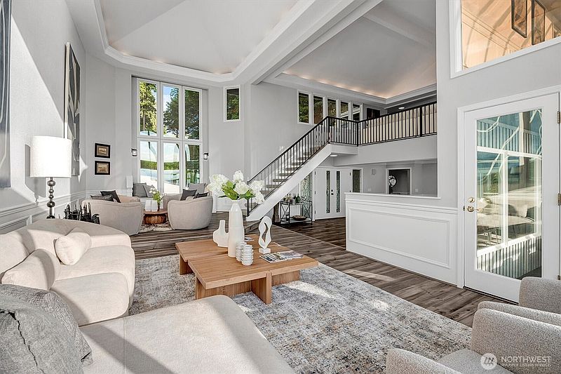 4th image of 8001 Talbot Road