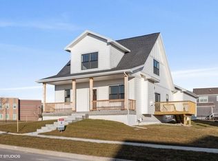 1103 SW Elm St, Ankeny, IA 50023