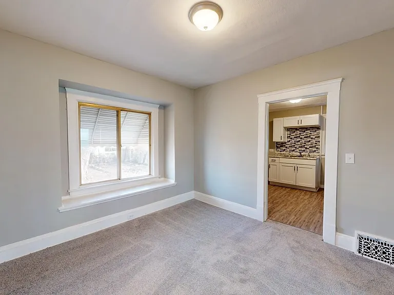 3065 W 105th St — Photo 15