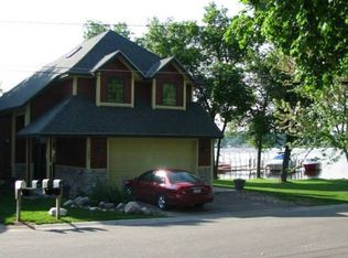 1665 Bluebird Ln, Mound, MN 55364