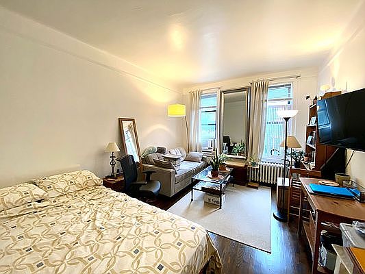 1st image of 51 7th Ave S APT 5E