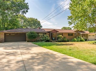 12635 Islandview Ave NW, Uniontown, OH 44685