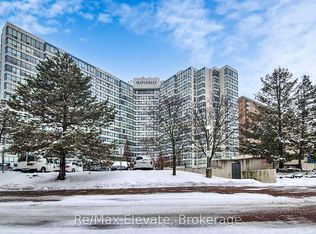 3050 Ellesmere Rd #1102, Toronto, ON M1E5E6