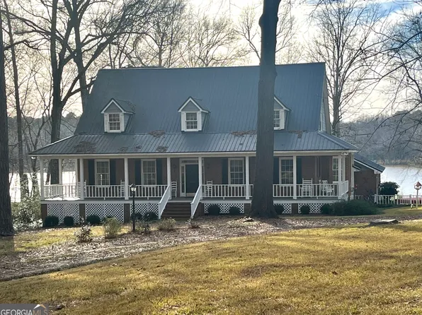 1886 Arrowhead Dr, Thomson, GA 30824