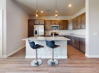 180 Peterson Trl #C, Oregon, WI 53575