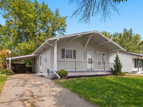 1006 Sharp St, Glenwood, IA 51534