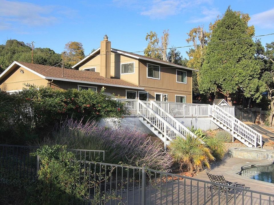 1st image of 390 Seely Ave