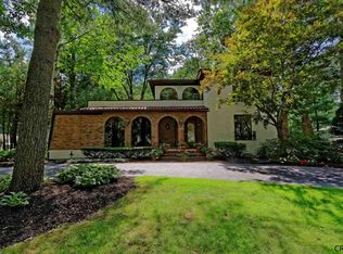 946 Gloucester Pl, Niskayuna, NY 12309