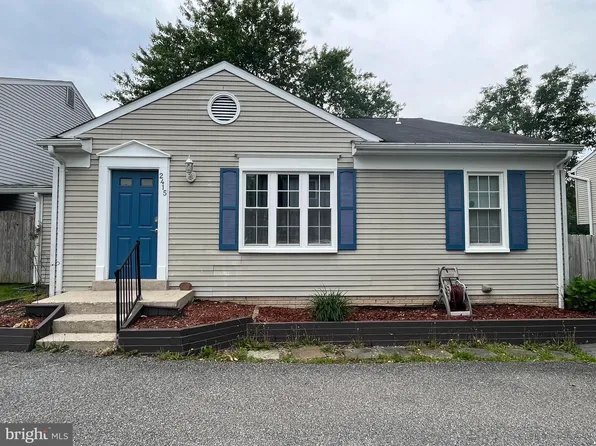 2415 Yarmouth Ln, Crofton, MD 21114