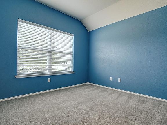 5th image of 1917 Havenbrook Dr