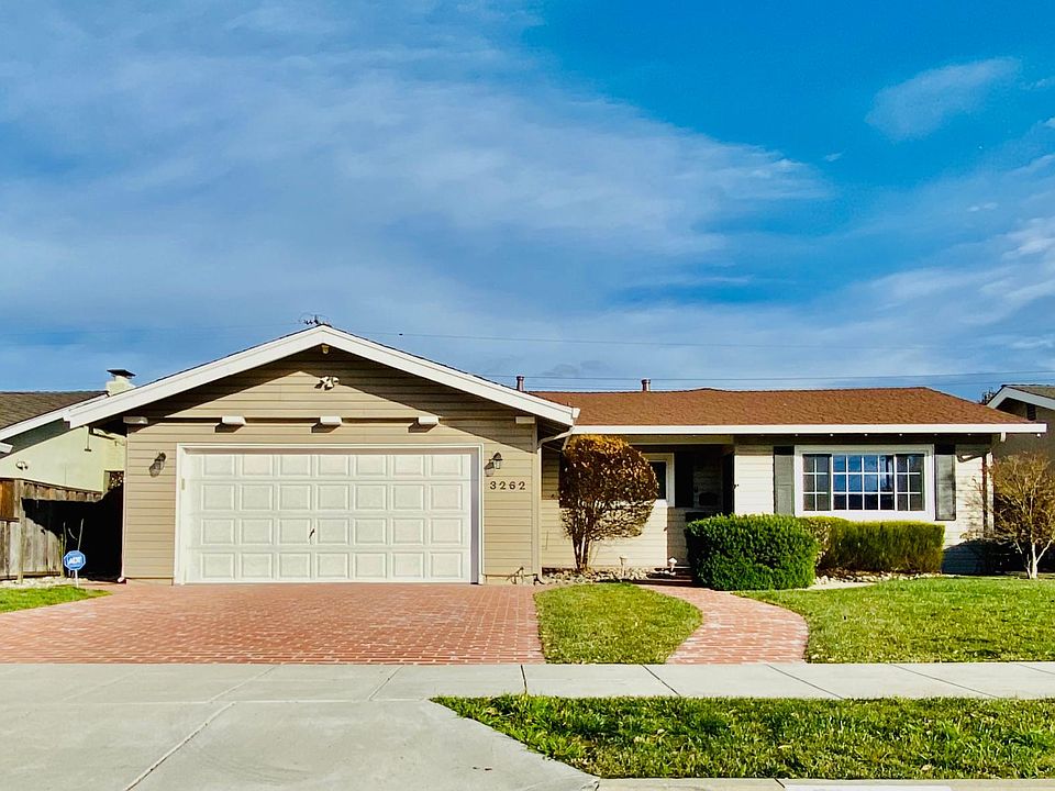 1st image of 3262 Woodmont Dr