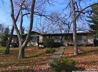 139 River Path Ln, Mcqueeney, TX 78123