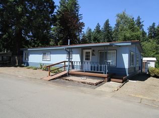 23880 Meadow Dr NE, Aurora, OR 97002