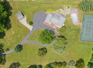 98 Deer Hill Rd, Lebanon, NJ 08833