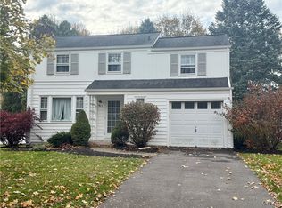 805 4th St, Liverpool, NY 13088