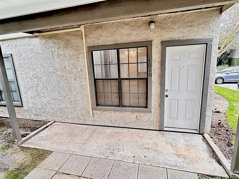 2215 Post Rd #1010 — Photo 18