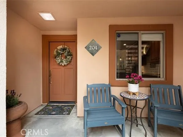 204 Villa Point Dr, Newport Beach, CA 92660