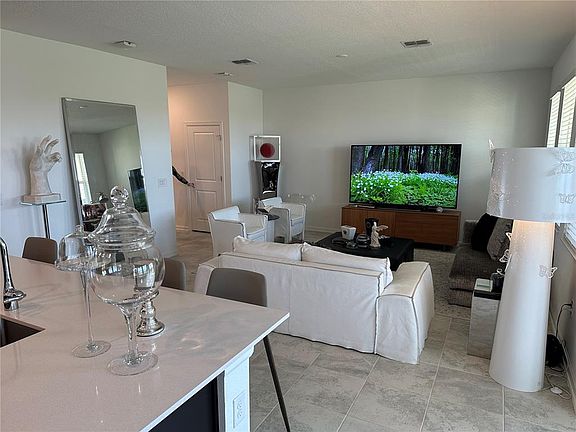 3rd image of 8946 FLUFFY LIE COURT