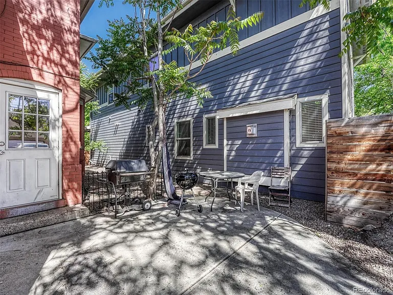 548 S Lincoln St #BASEMENT — Photo 25