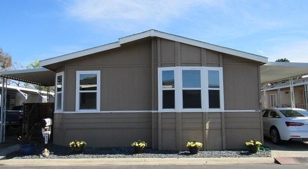 1st image of 5770 Winfield Blvd Spc 32