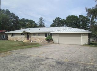 306 E Lake St, Friendship, WI 53934