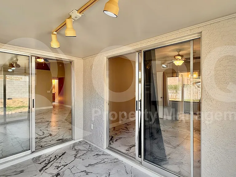 1510 E Taro Ln — Photo 18