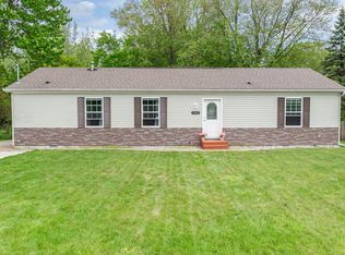 3363 Lauria Rd, Bay City, MI 48706