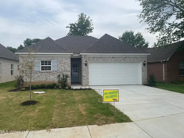 1645 Thomas St, Horn Lake, MS 38637