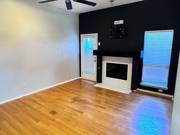 2nd image of 2213 Dallas Dr