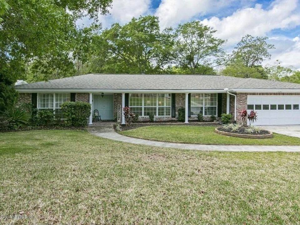 1st image of 1044 Parkridge Cir W