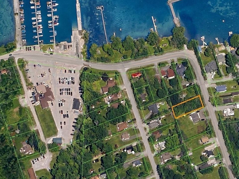 1st image of 8 Hadden Rd